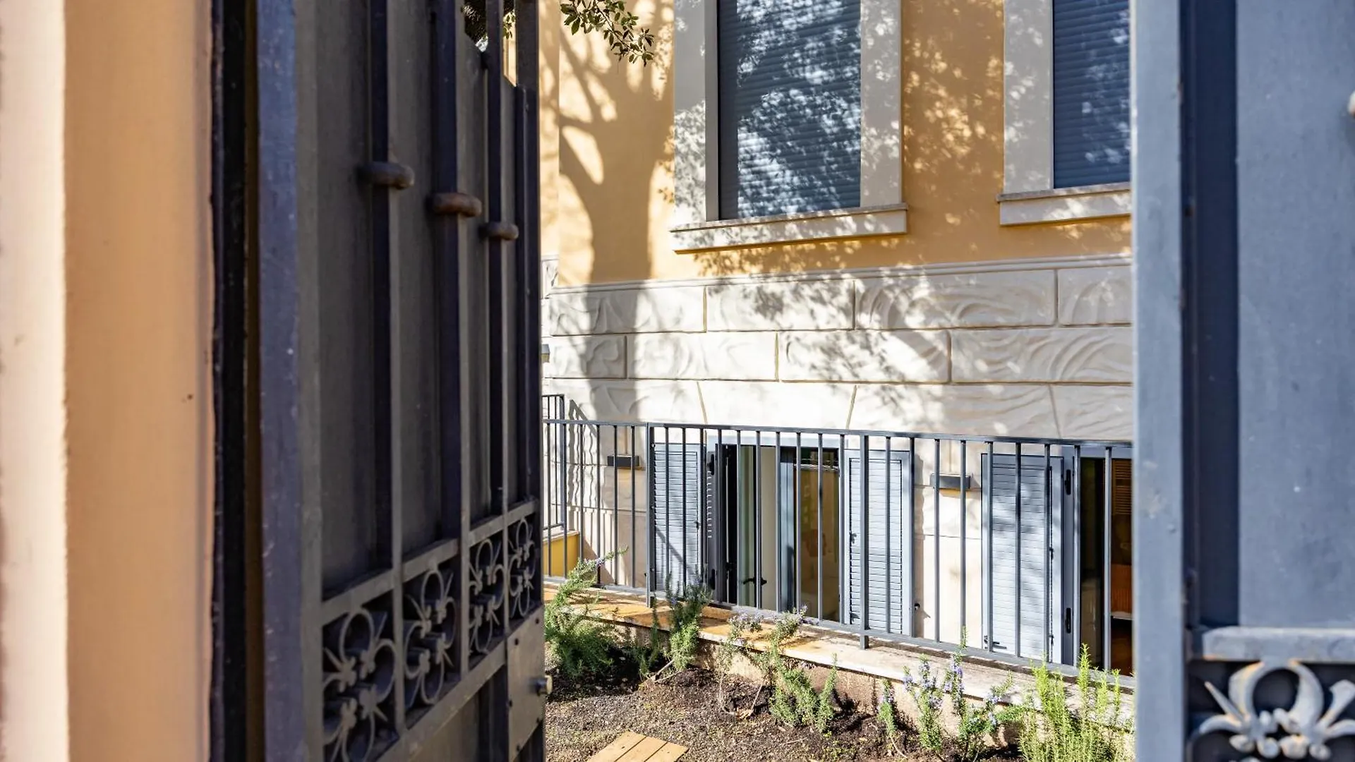 Apartment Villa Paolina By Rentbeat Rome